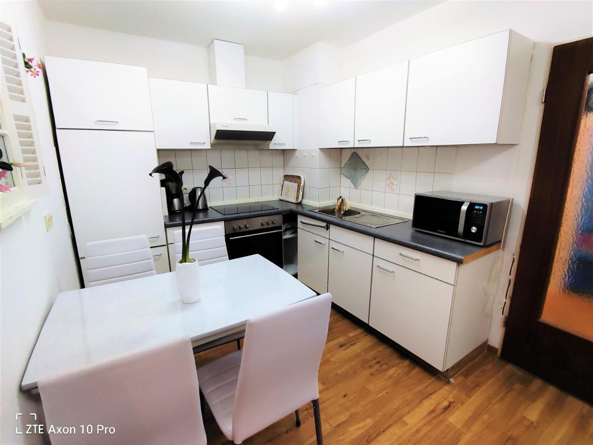 Bodensee Friedrichshafen City Apartment "Lara" Bagian luar foto