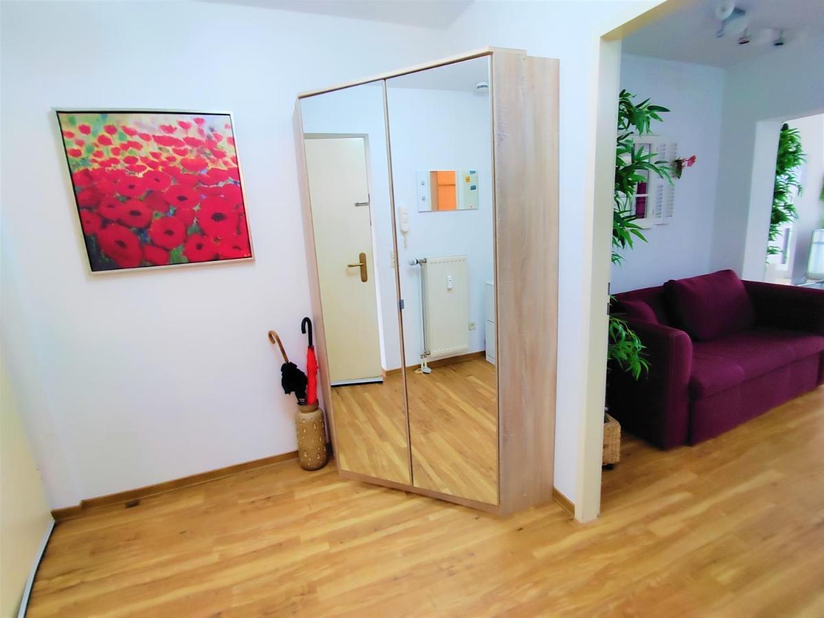 Bodensee Friedrichshafen City Apartment "Lara" Bagian luar foto